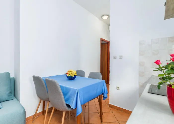Centar 365 * Fažana