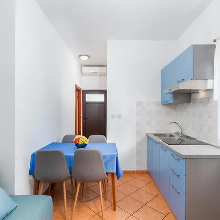 Centar 365 Apartman *